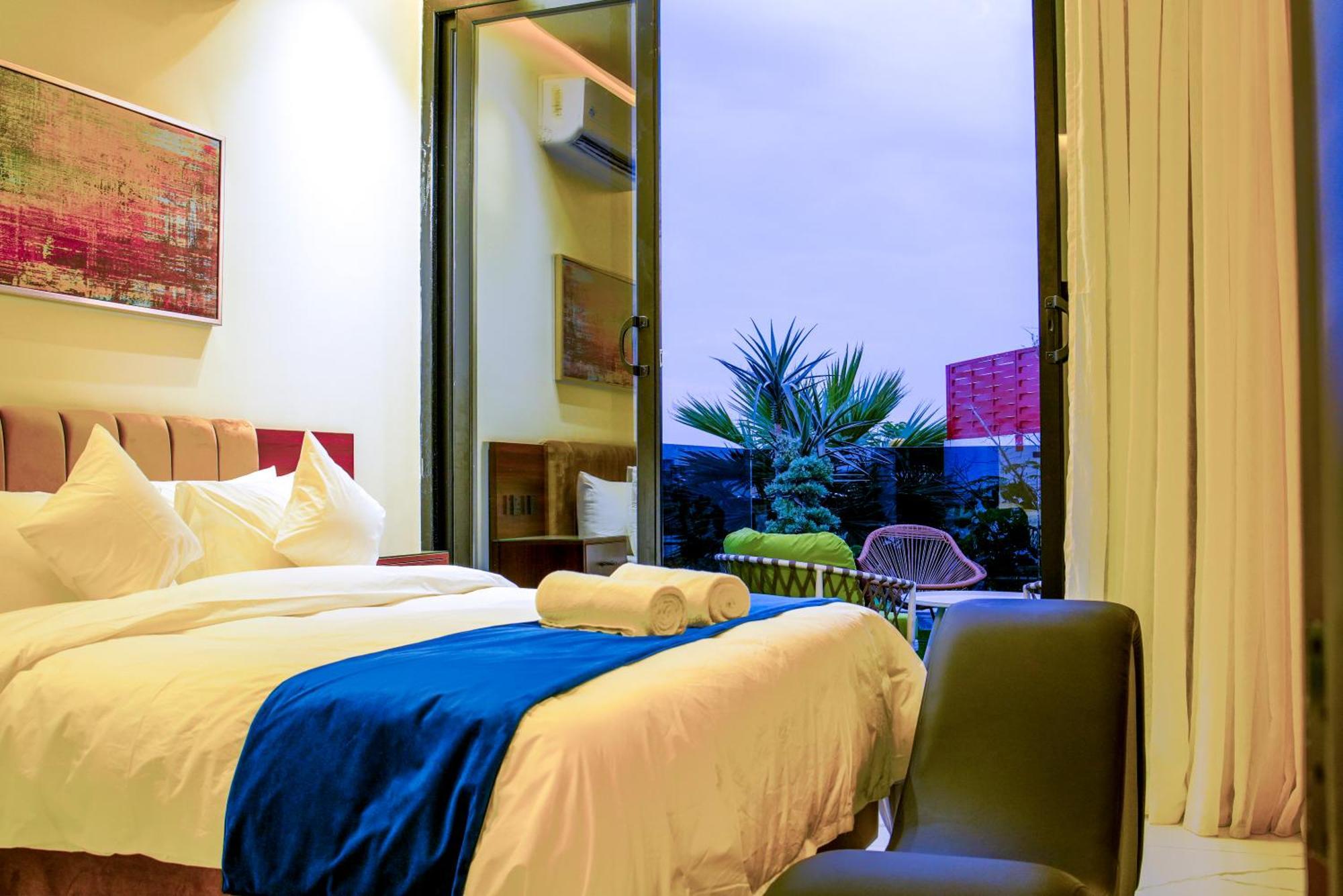 The Land Resort Riyadh Bagian luar foto