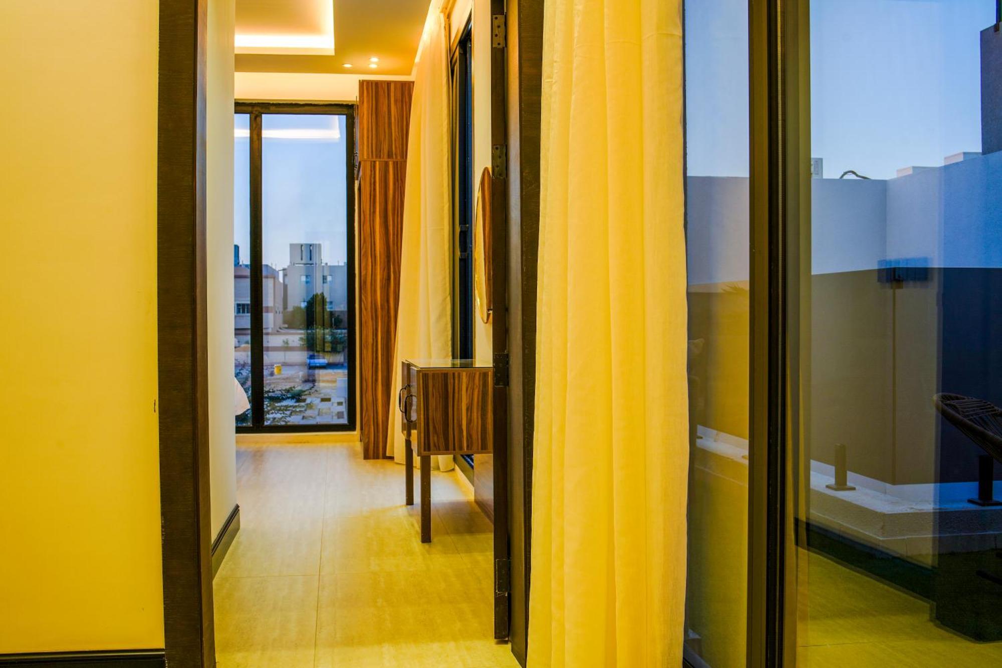 The Land Resort Riyadh Bagian luar foto