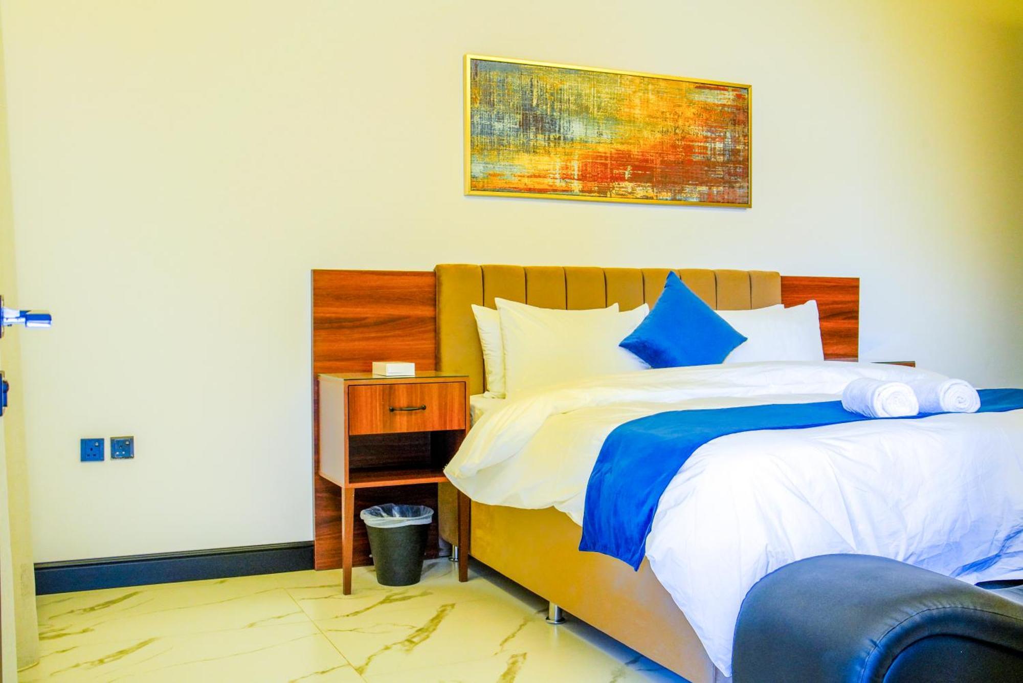 The Land Resort Riyadh Bagian luar foto