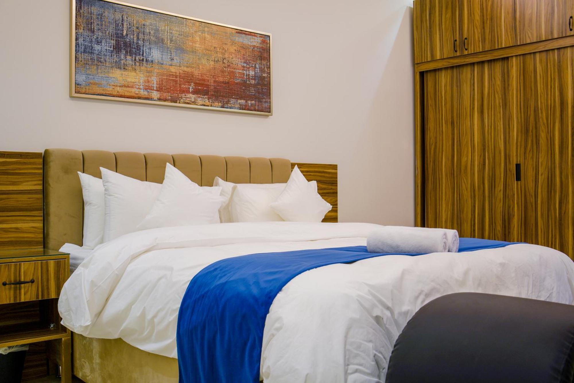 The Land Resort Riyadh Bagian luar foto