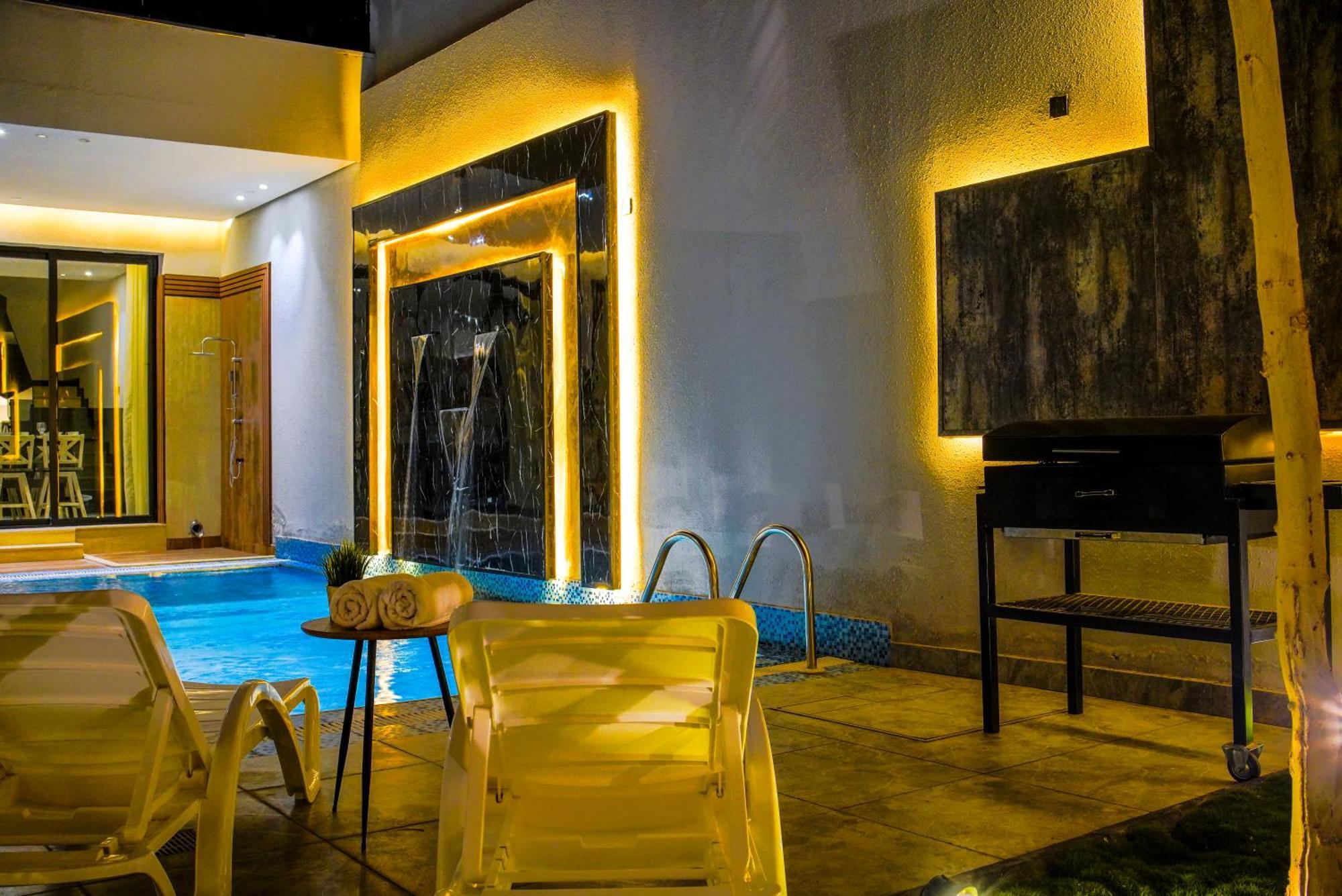 The Land Resort Riyadh Bagian luar foto