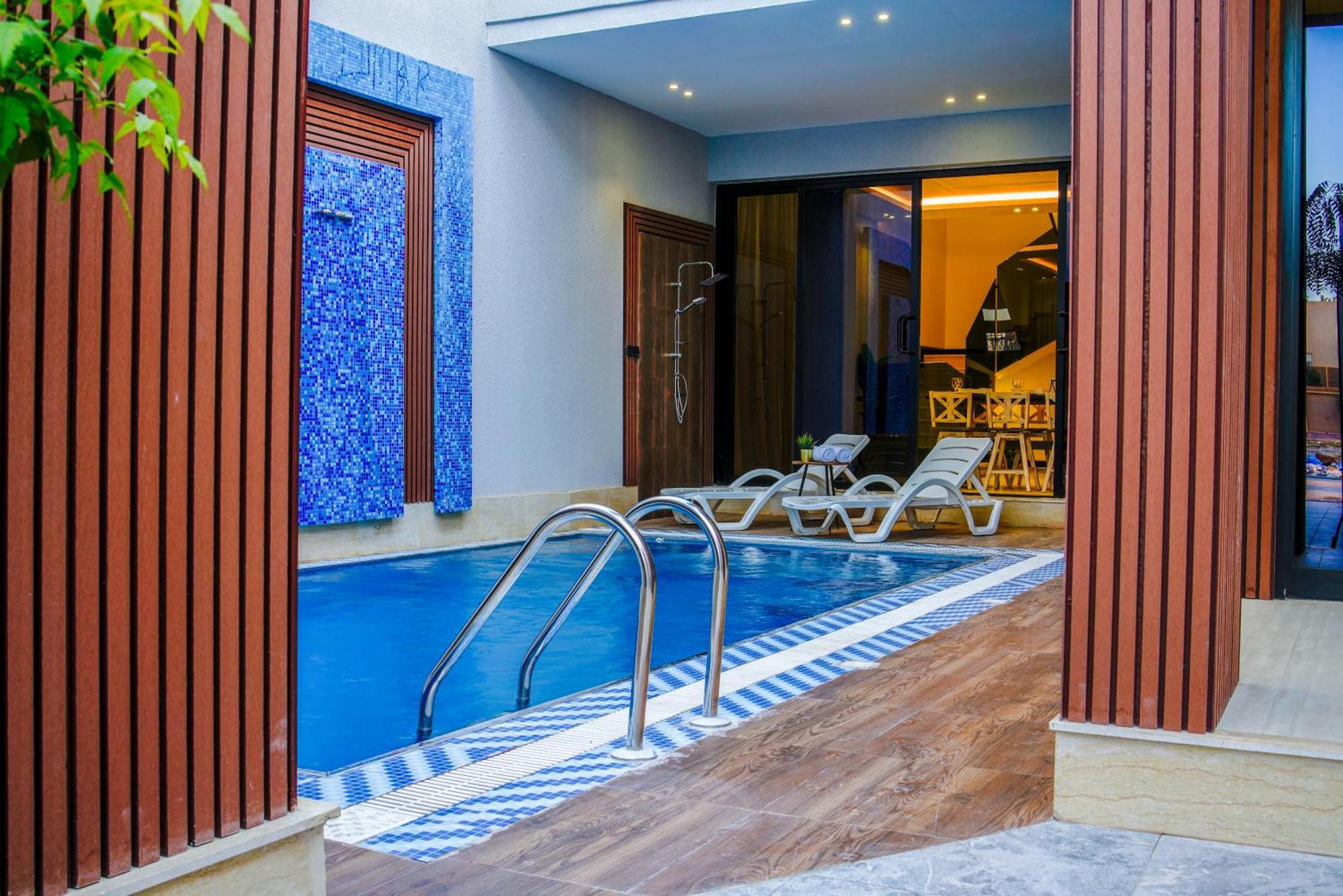 The Land Resort Riyadh Bagian luar foto